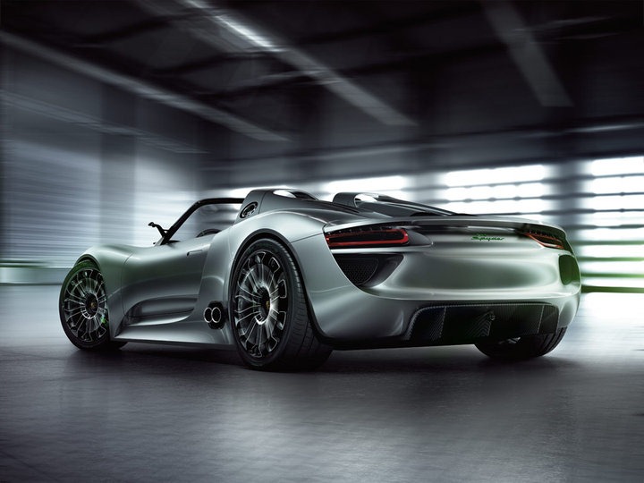 Porsche: The 500 hp V8/218 hp Electric Hybrid 918 Spyder Concept hits 100 